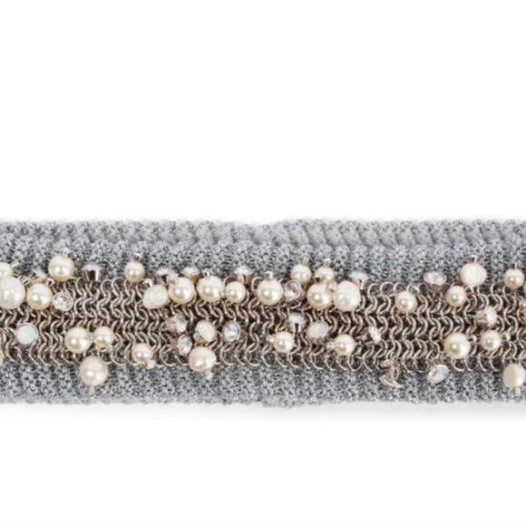 CHANEL  2017 17K PEARL & CRYSTAL  HEADBAND - Picture 2 of 4